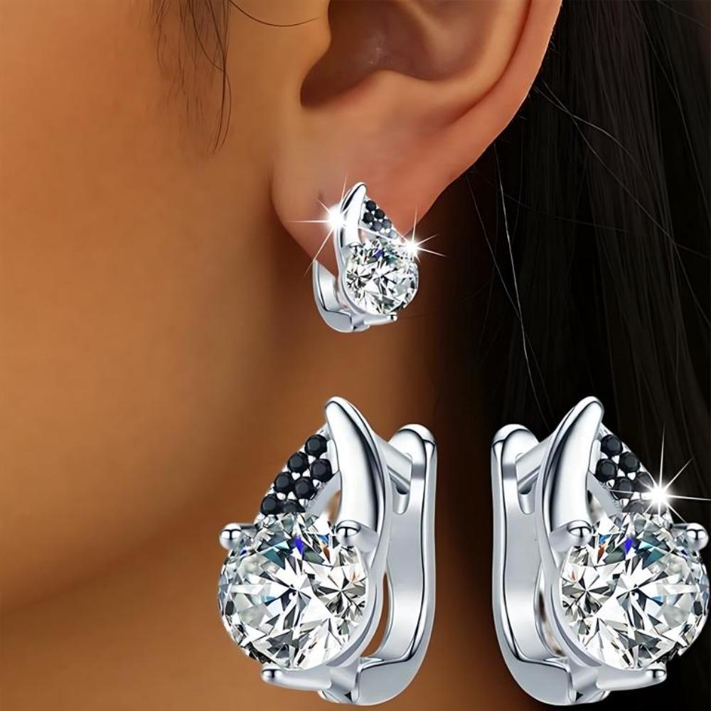 Sparkling Copper Stud Earrings with Black Stone Accents