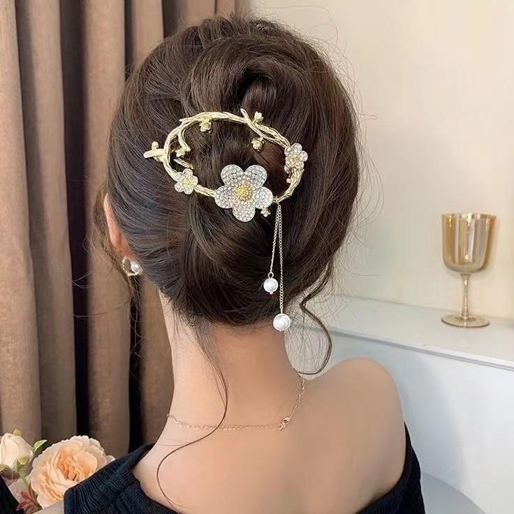 Luxury Fishtail Tassel Hairpin: Elegant Butterfly Twist Clip for Bun or Straight Hair