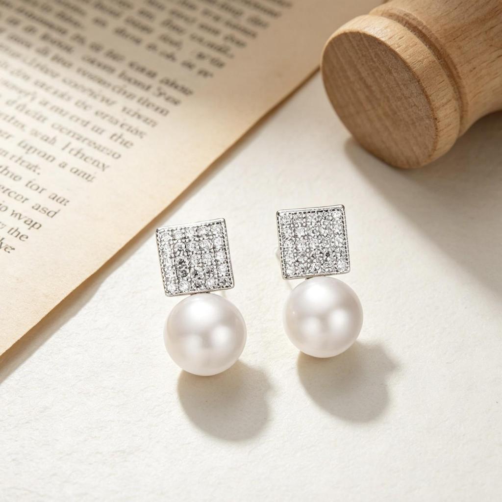 Luxury Geometric Pearl & Diamond Square Stud Earrings - Elegant & Trendy