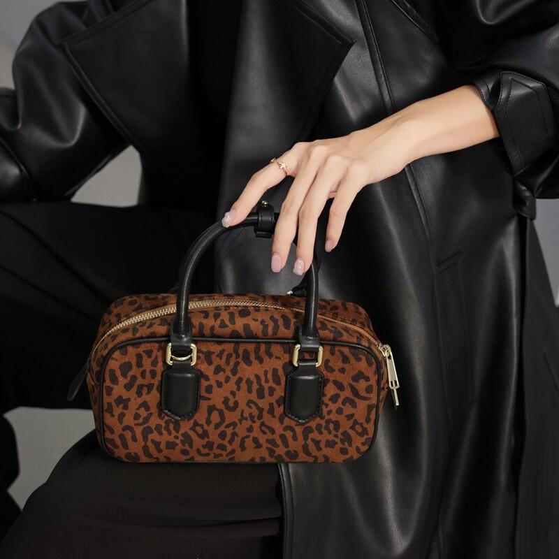 

Ретро Матовая Сумка-Подушка Через Плечо