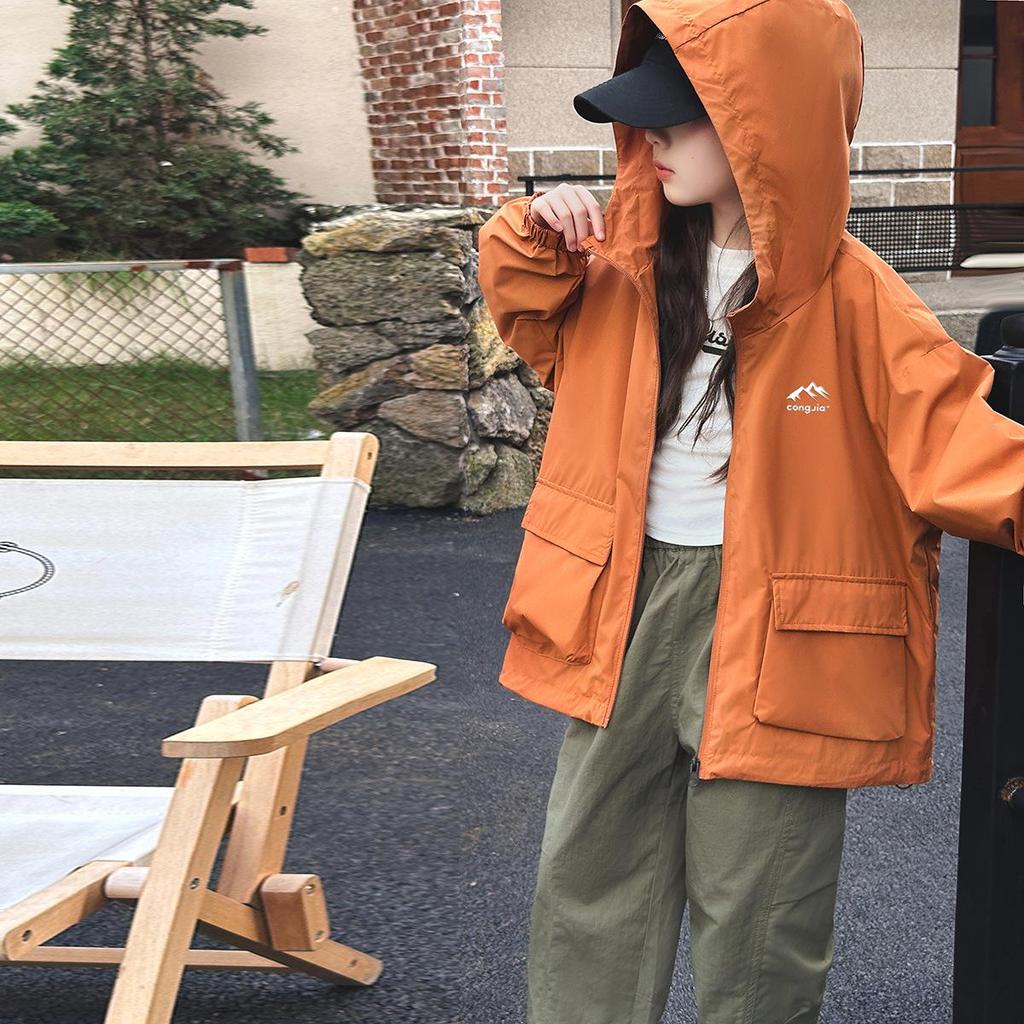 2024 Girls' Trendy Outdoor Windbreaker Jacket for Spring and Autumn