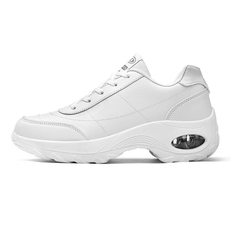 2024 Wasserdichte weiße Tanzschuhe aus Leder mit weicher Sohle für Damen und Herren – perfekt für Square- und Jazz-Dance im Freien im Herbst und Winter.