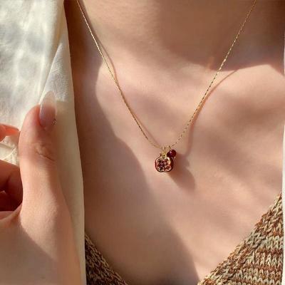 Colares e correntes – Colares e pendentes