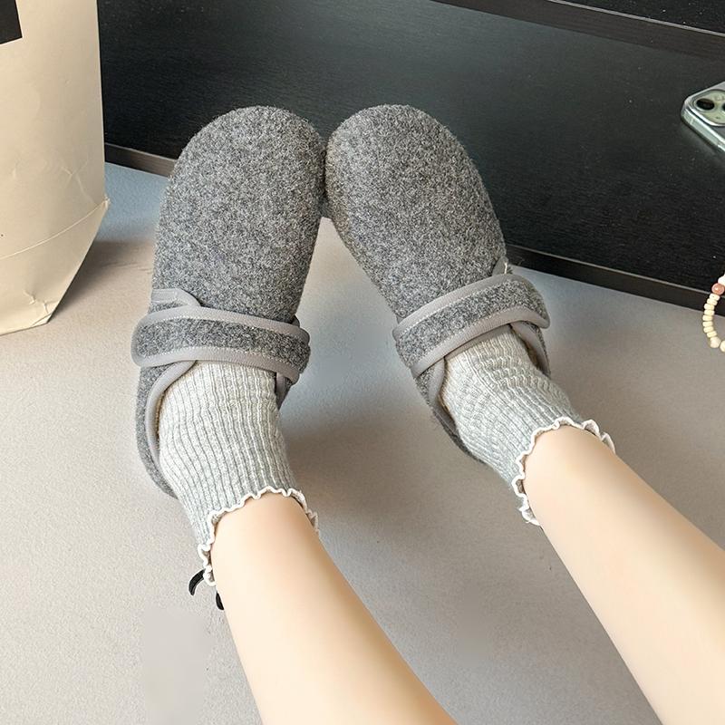 Mjuka tofflor i filt för damers vintervärme, Plysch PU, Damdesignermärke, Spänne, Damskor, Damskor