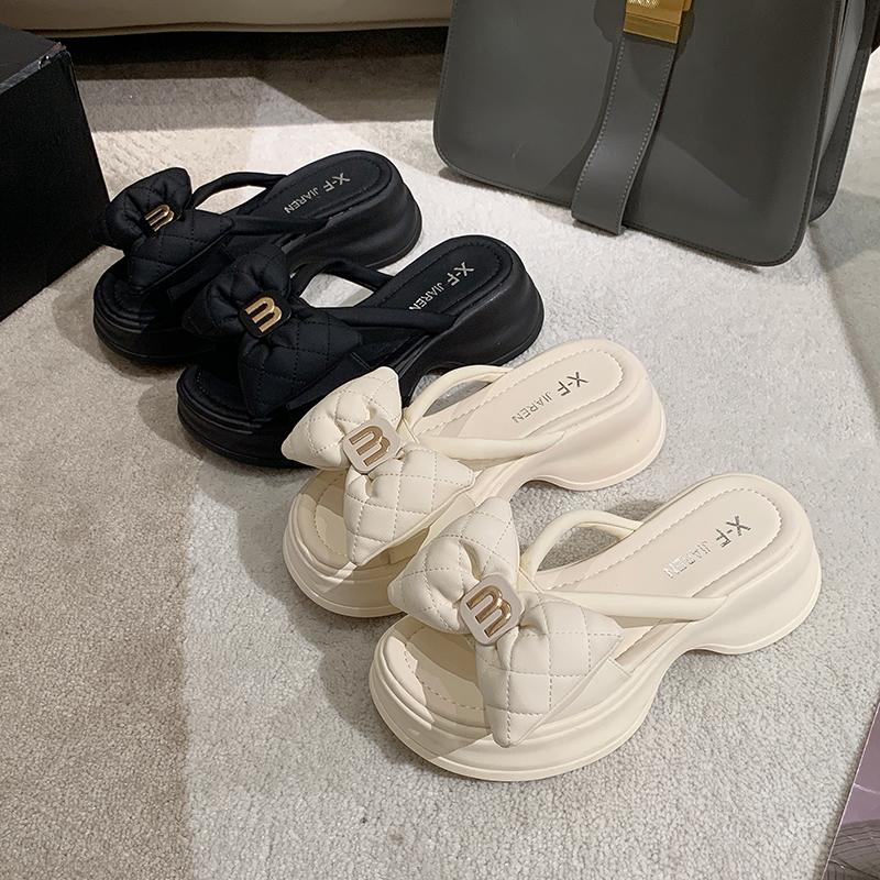 Women Slippers 2025 New Summer Casual Shoes Versatile Thick Sole Sandals Women Outwear Bow Beach Slippers Sexy Slides Women