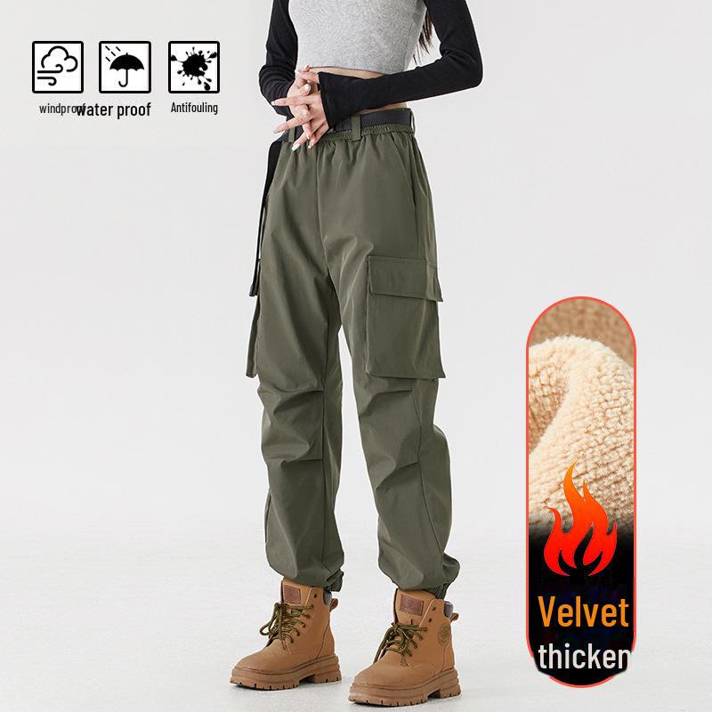 "Wind & Waterproof Outdoor Soft Shell Pants for Men & Women - Autumn/Winter, Fleece-Lined, Perfect for Hiking & Leisure Activities"