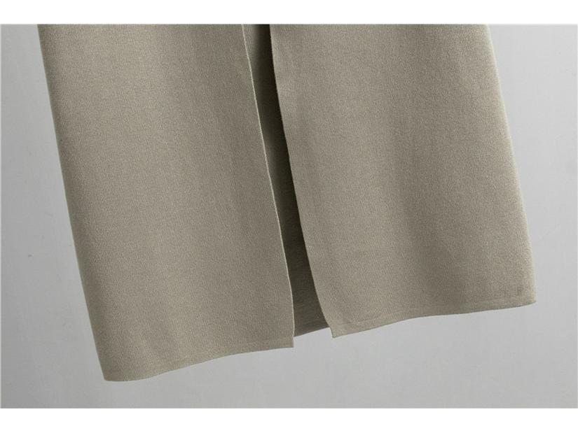 Spring & Autumn Knitted Suit: Sleeveless Vest, Cardigan, and Pants Set.