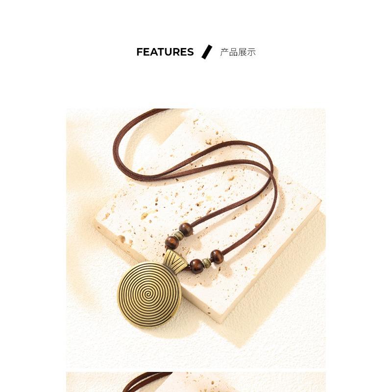Cowhide Rope Ethnic Pendant Leather Jewelry Fingerprint Alloy Sweater Chain Personalized Retro Round Necklace