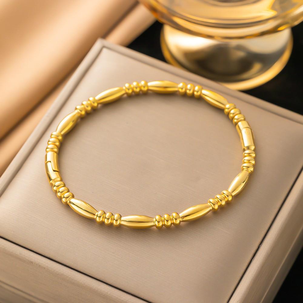 Bracciale da donna in acciaio al titanio con diamanti, placcato oro, non sbiadisce, intarsio di zirconi, alta gamma, semplice, versatile gioiello in acciaio inossidabile