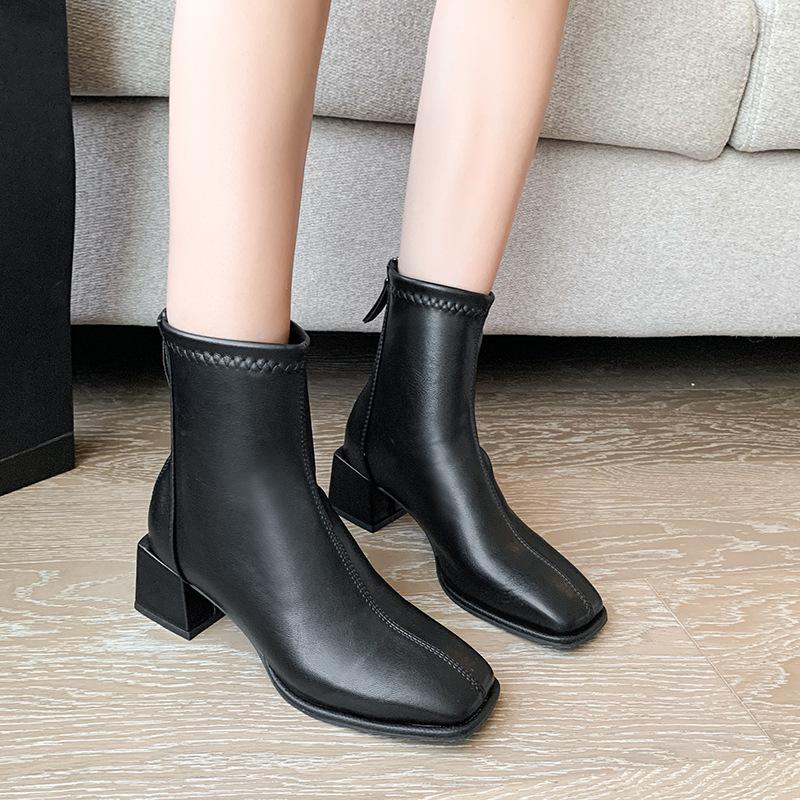 

Martin boots women s autumn and winter 2025 new square head thick heel white elastic thin boots fashionable versatile velvet short boots 40