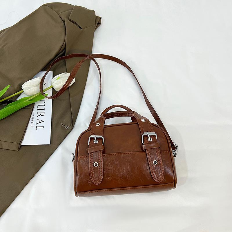 Fashion and Popular Portable Bowling Bag, Simple Shoulder Bag, Commuter Messenger Women's Bag
