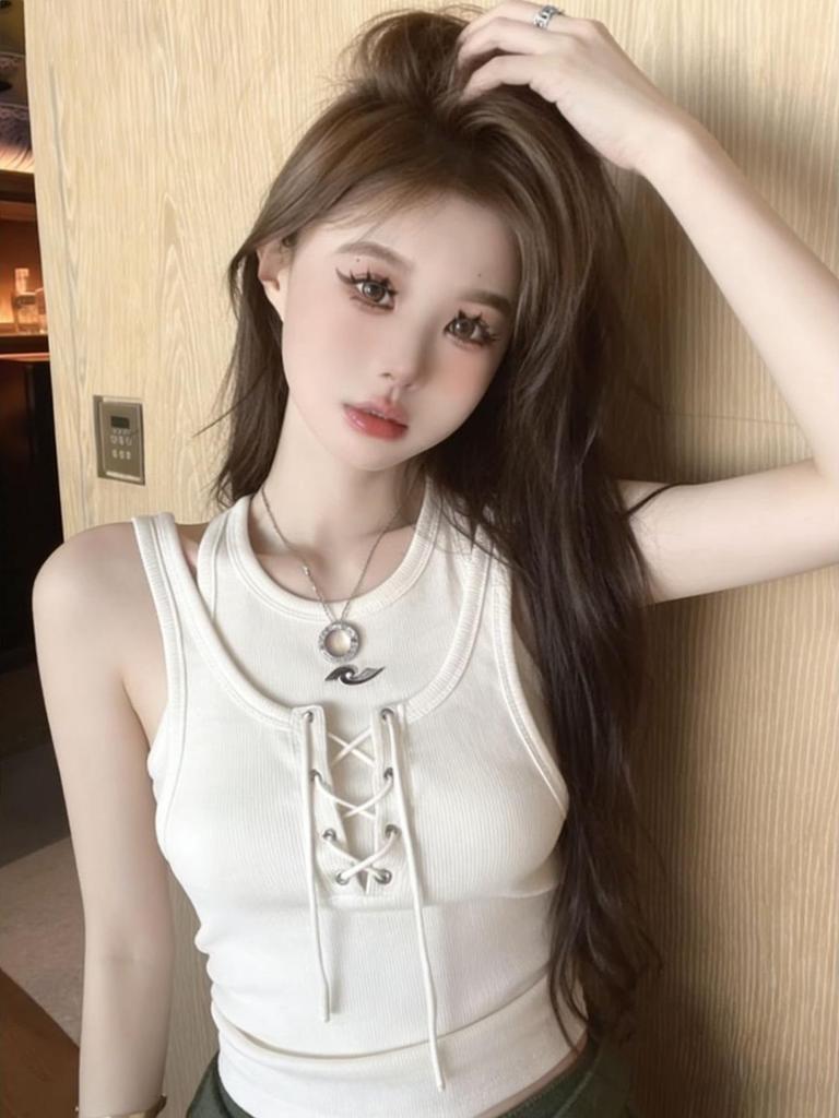 Women's Retro White Lace-Up Camisole Vest - Sweet & Spicy Style for Summer 2026
