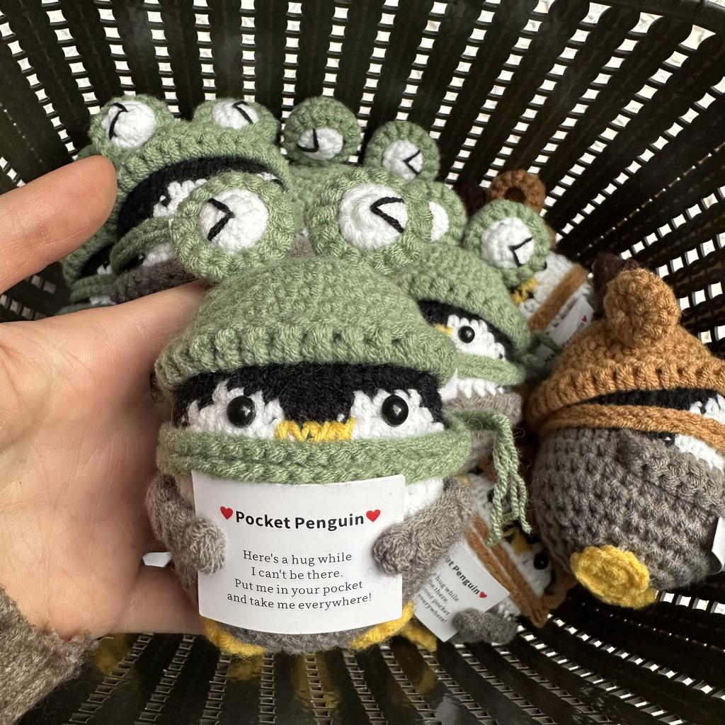 Finished Handmade Cotton Wool Frog Hat Reindeer Hat Penguin Doll Crochet Keychain