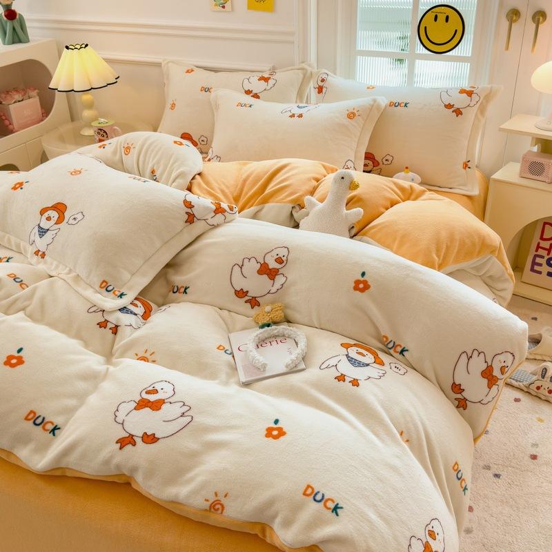 Thickened Milk Fleece Four-Piece Set, Coral Flange Double-Sided Fleece Quilt Cover, Bed Sheet, Bed Hat Three-Piece Set