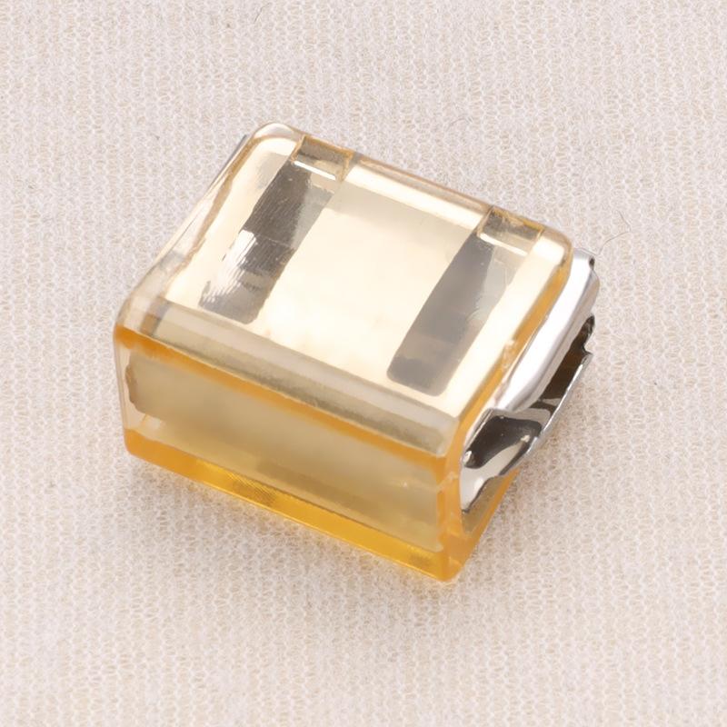 4KS Klipy na oblečení Multifunkční klipy na kalhoty Klipy na popruhy na nohy Držák Oděvní špendlík na oblečení Dlouhé kalhoty Nohy Rukávy