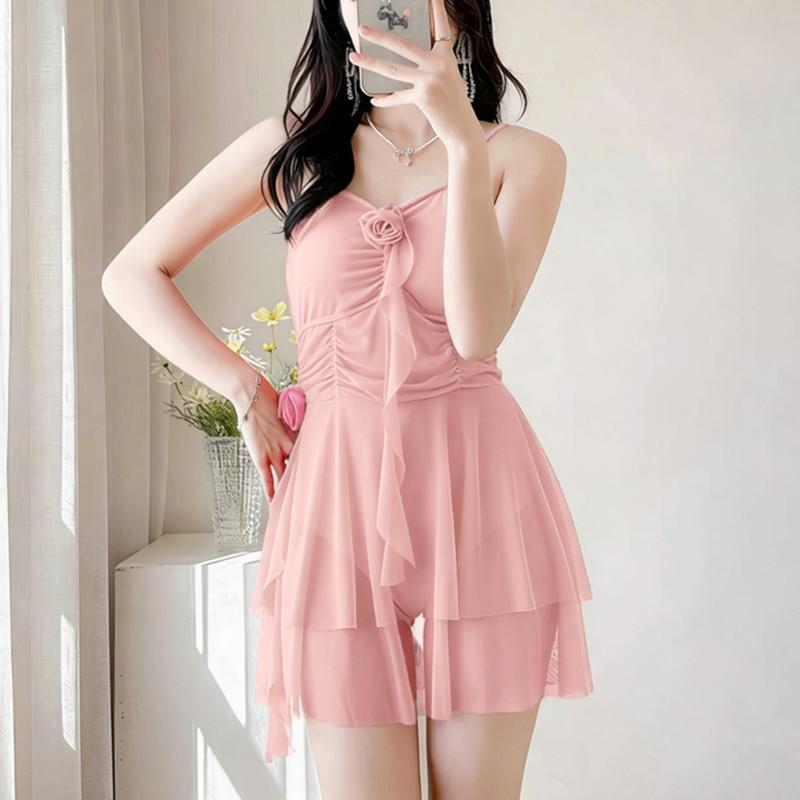 Elegant Sweet Style Slimming Resort Swimsuit with Conservative Skirt - Versatile Women's Swimwear
