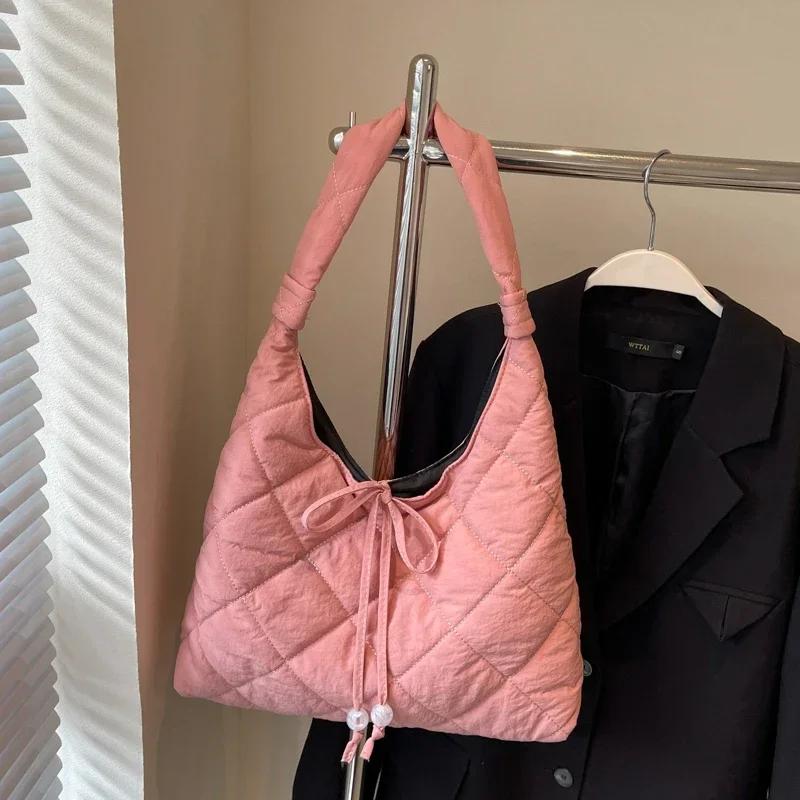 Large traveling bag for women  new fashion arc bag autumn popular canvas armpit bag simple wild