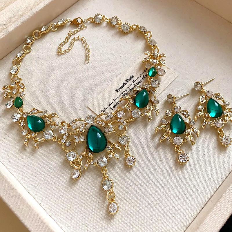 Rhinestone Leaf Drop Pendant Necklace Earring Temperament Vintage Jewelry Sets for Women