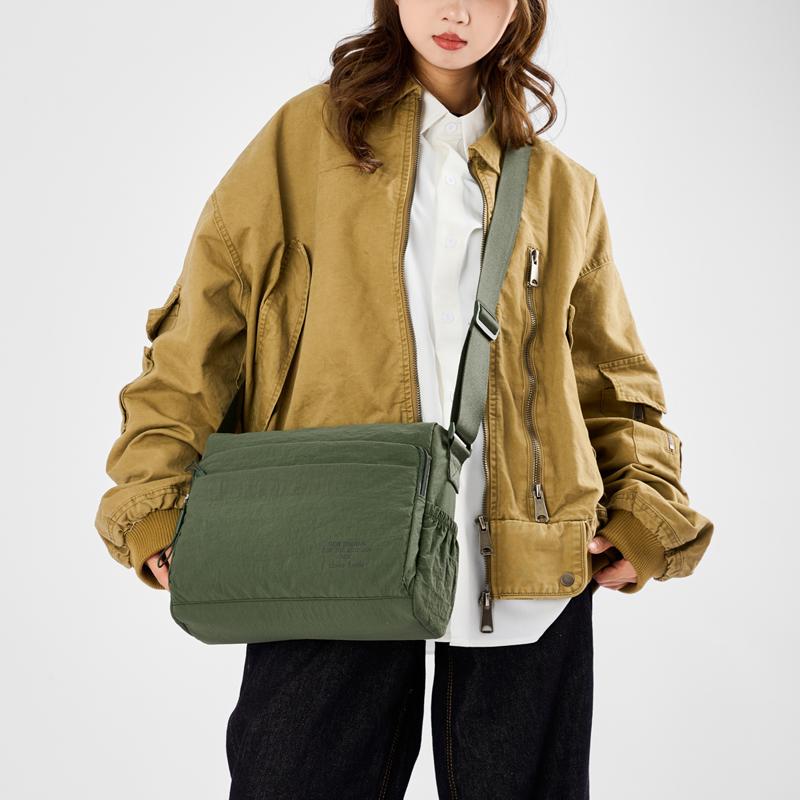 Multi-layer Large Capacity Bag Women's Shoulder Bag Multi-pocket Water-repellent Solid Color Crossbody Bag