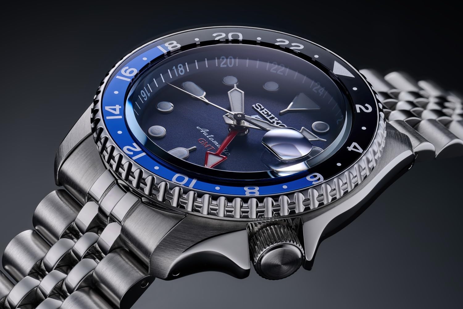 Compre Watch Five Sports SKX Sports Style GMT SBSC003 Silver