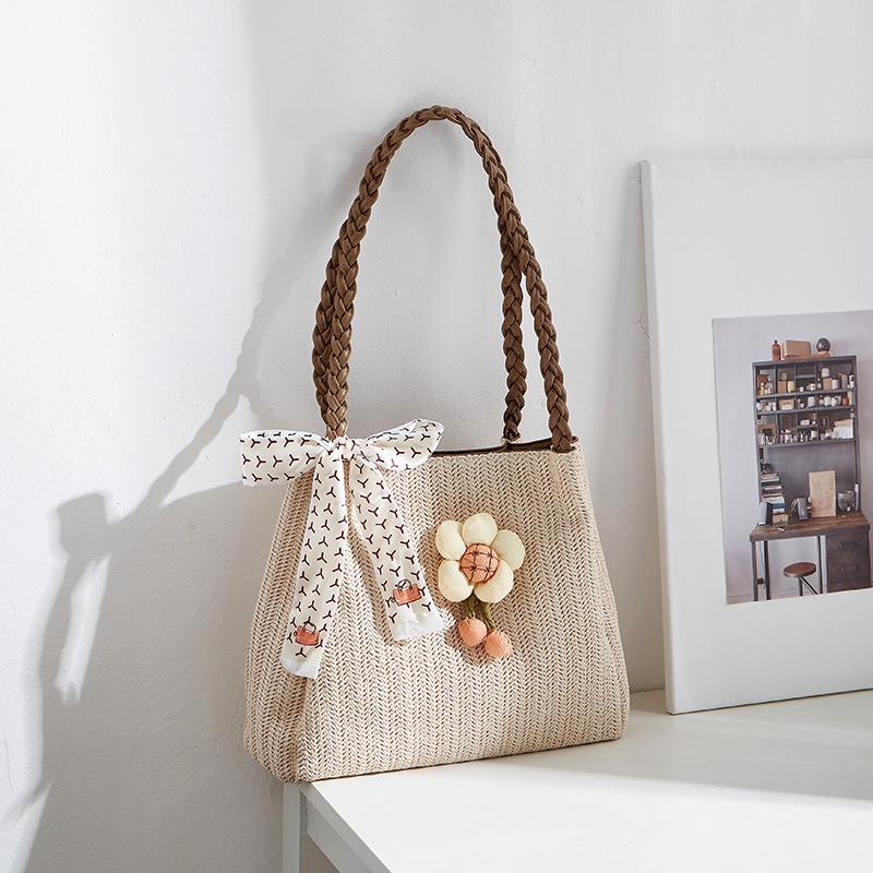 Small Fresh Casual Shoulder Bag Large Capacity Personalized Twist Handbag New Fashion Simple Straw Bag