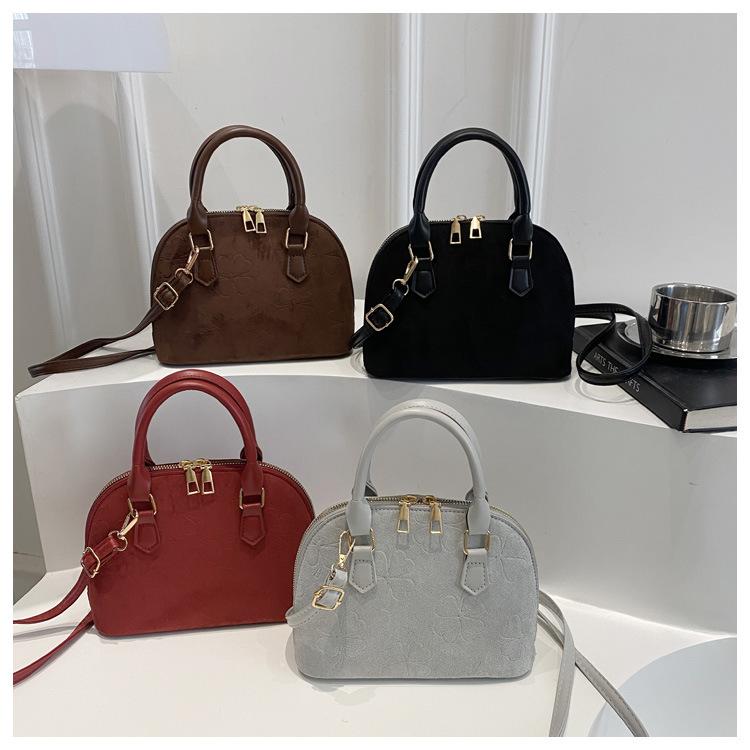 Autumn Vintage Textured Women Shoulder Bags Simple Solid Color Ladies Crossbody Bag Versatile Portable Female Shell Handbags