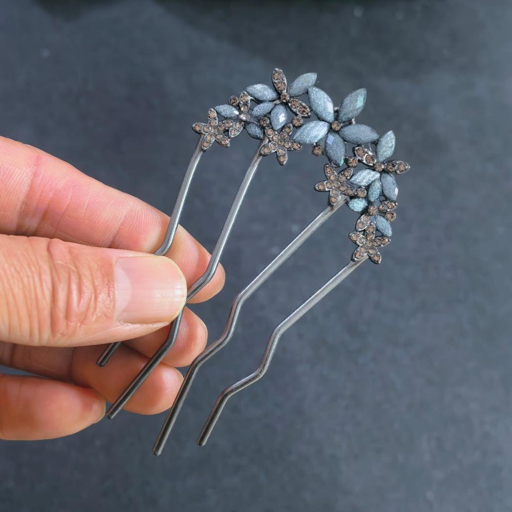 Luxury Crystal U-shaped Hair Combs For Bridal Women Hairstye Metal Hair Stick Bun Updo Bride Hairpins Wedding Hair Accessories
