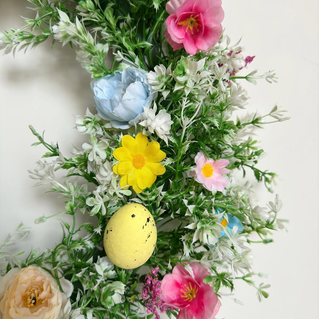Decorative Flower Wreath with Wildflowers and Eggs Easters Garlands for Front Door Decoration Seasonal Accessories