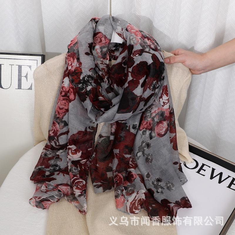 

Мягкий и приятный к коже шарф из хлопка и льна для украшения шеи