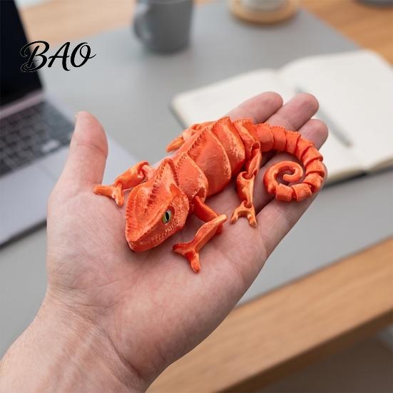 3D Printed Chameleon Figurine Figurine, Realistic Articulated Lizard Toy, Animal Model with Moveable Joints for Desk Decoration Decor