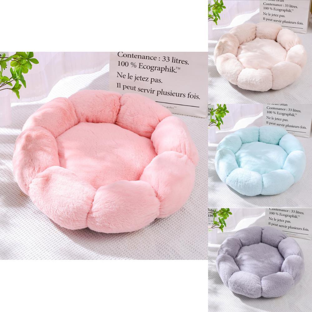 Petsoft Flowershaped Cat Bed With Pp Cotton For Small Dogs And Cats
