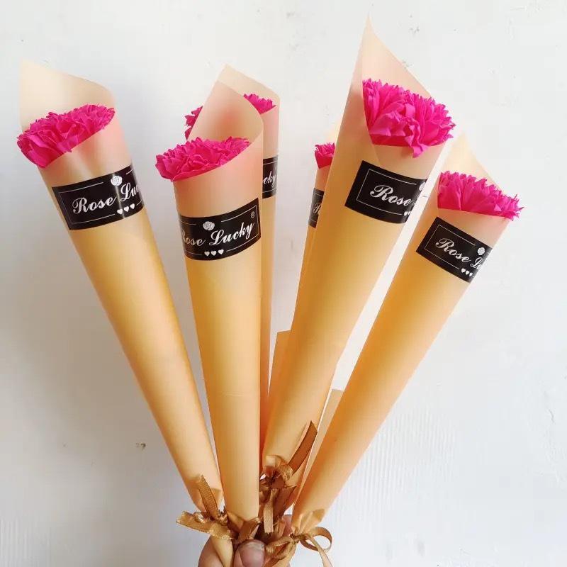 Lehrertagsgeschenk: Künstlicher Rosenstrauß - Seifenblumen für den Valentinstag