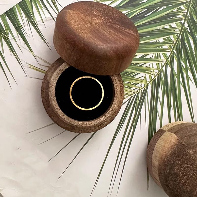 Wood Ring Box Wedding Proposal Engagement Round Wood Ring Box Jewelry Storage Box Portable Solid Wood Ring Box
