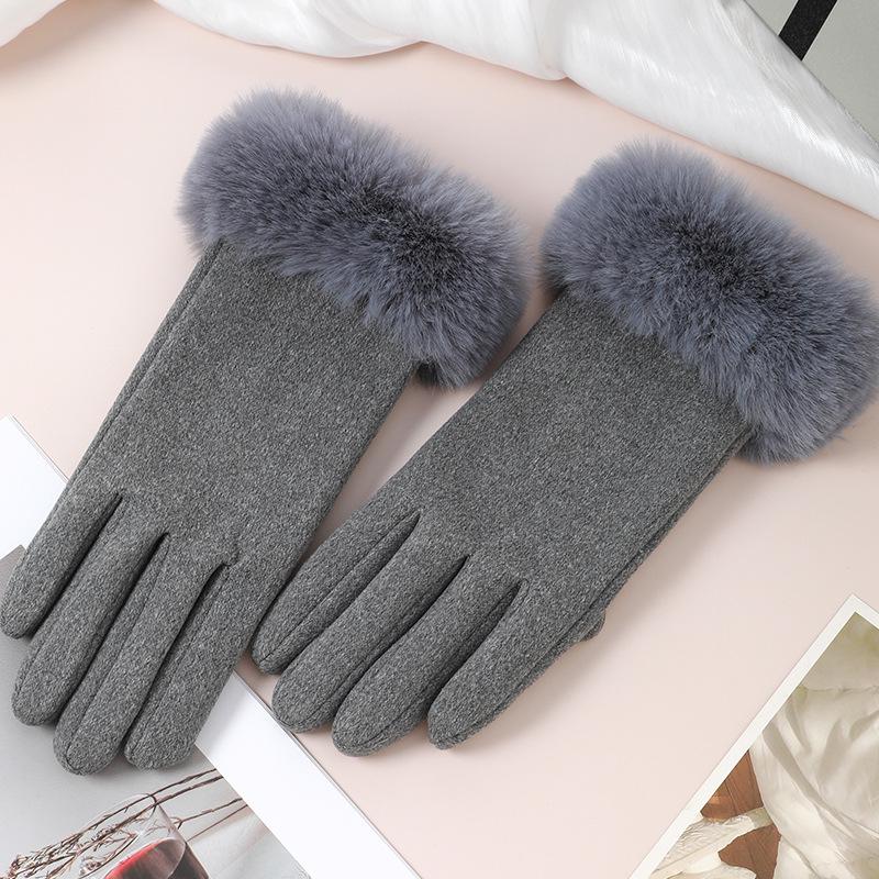 Women's Cute Bow Touchscreen Gloves for Autumn & Winter - Warm, Thickened Velvet, Cold-Proof for Outdoor Cycling