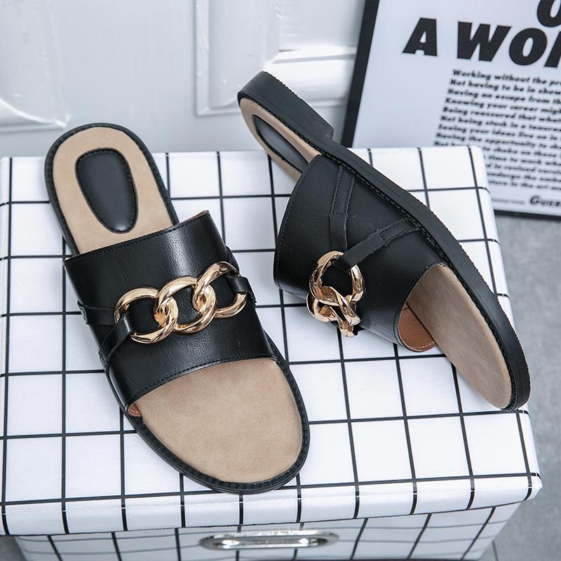 Summer New Men Slippers PU Leather Outdoor Beach Shoes Slippers Fashionable and Personalized Cool Slippers 38-48 Men Slippers