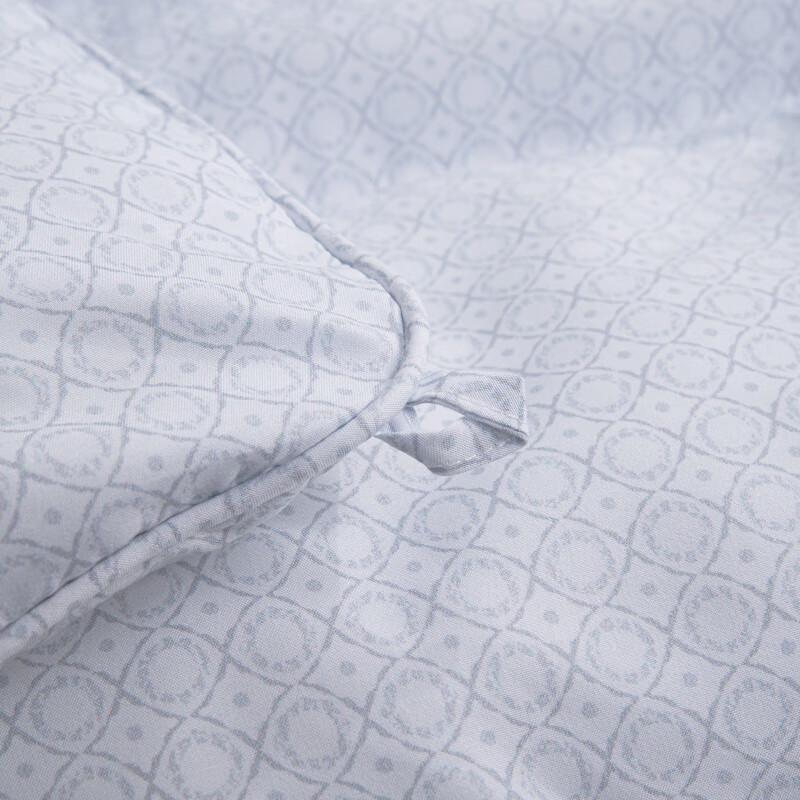 Mercury Home Textiles DH Qinglang All-Season Seven-Hole Quilt