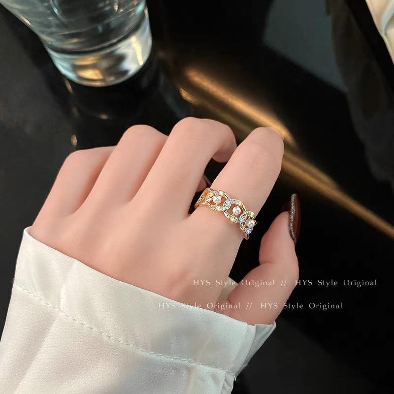 Korean Pearl Ring: Chic Luxury Design for Women, Adjustable Open Style, Trendy Cool Index Finger Accessory.