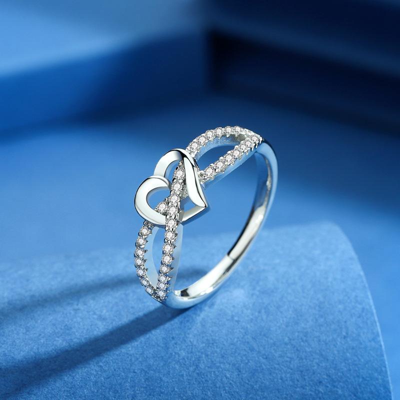 

Fashionable Women Ring In White Gold And Rose Gold With Exquisite Magpie Design Elegant Jewelry For Daily Wear No. 10 платиновий