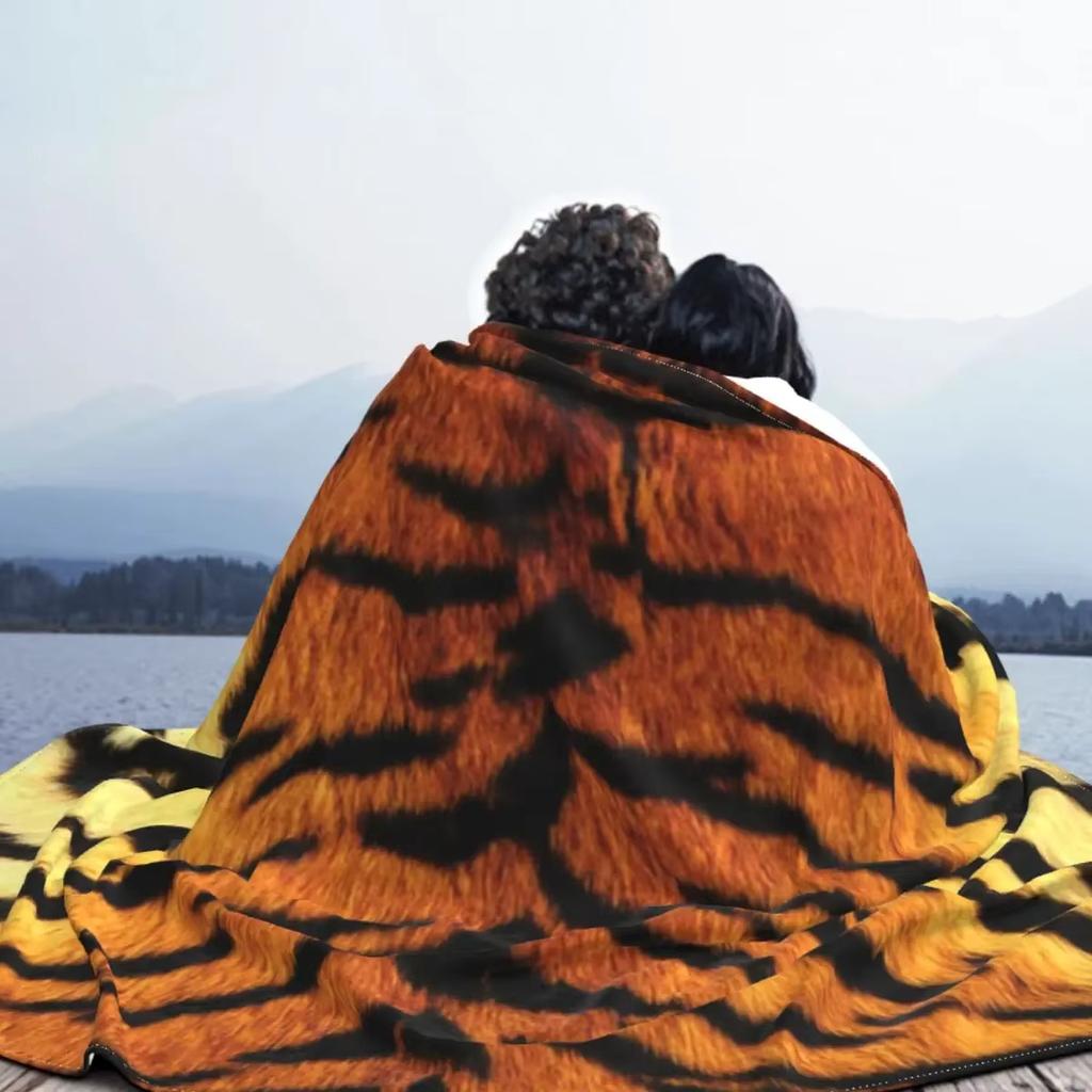 Realistic Tiger Skin Print Flannel Throw Blanket - Portable Warm for Bed/Rug, King Size, Animal Decor Textile