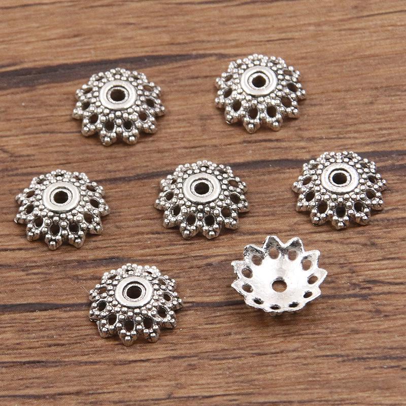 

Античні срібні роздільники-квіти: Багатостильовий, порожнистий дизайн для DIY браслетів та намист