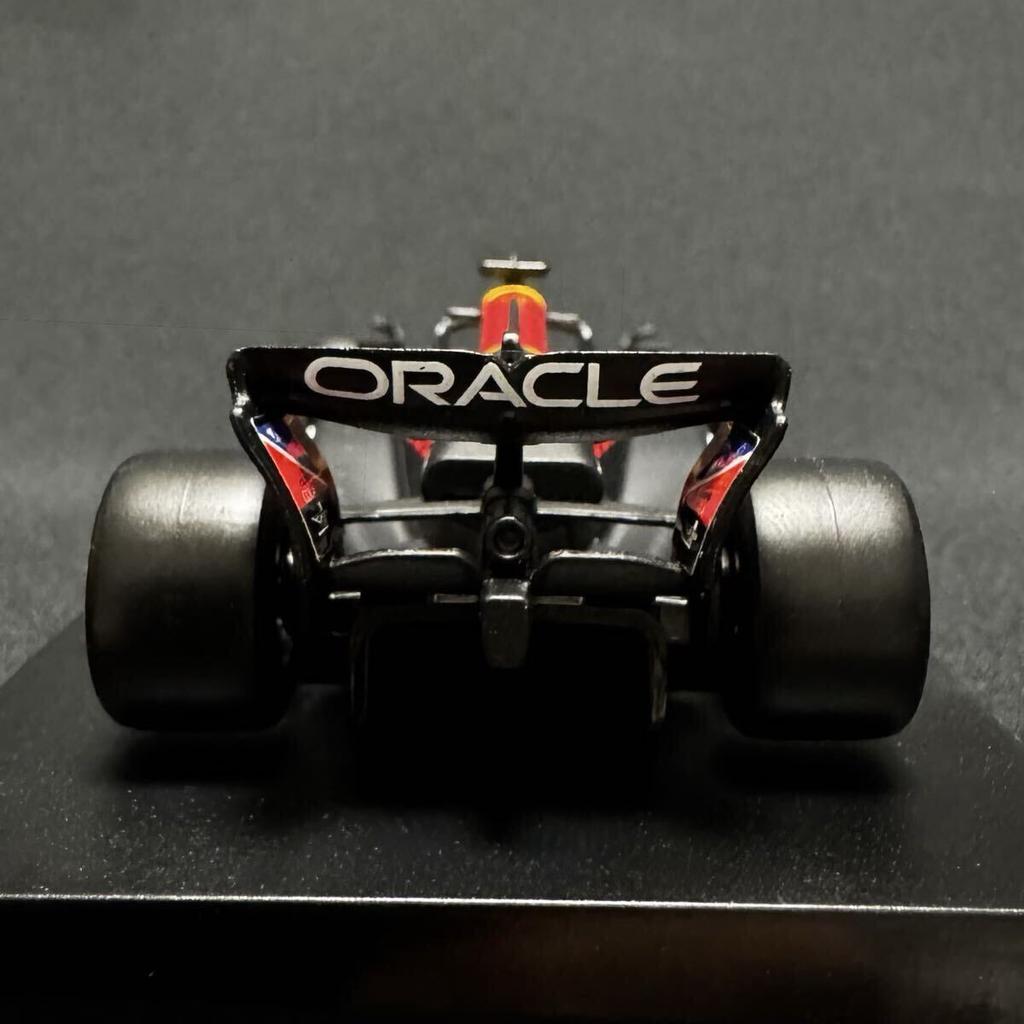 [USED] Blagoh F1 143 Scale 2025 Red Bull Racing RB21 No. 1 Max Verstappen Driver Model with Dedicated Case