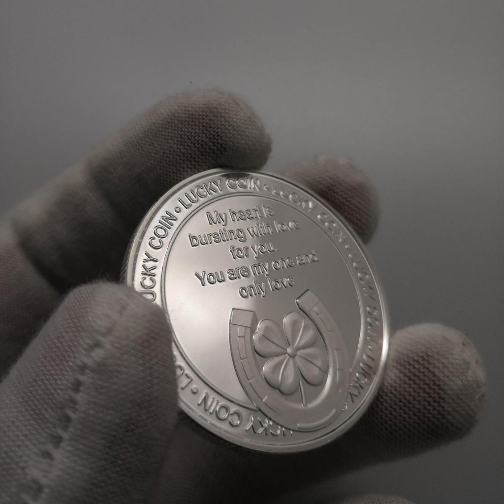 Heart shaped love silver plated commemorative coin, collectible coin, relief, lucky coin, heart matching, commemorative medal