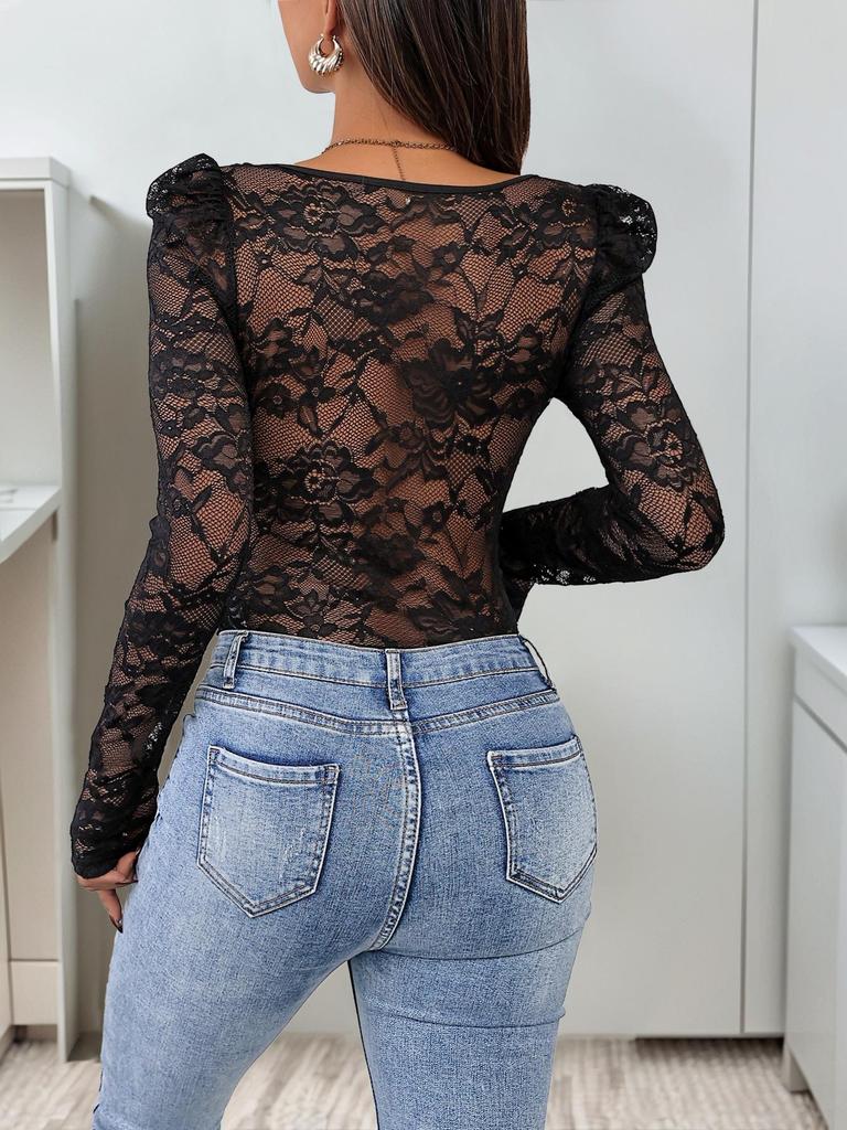 Elegant Lace Trim Bodycon Black Bodysuit with Square Neck