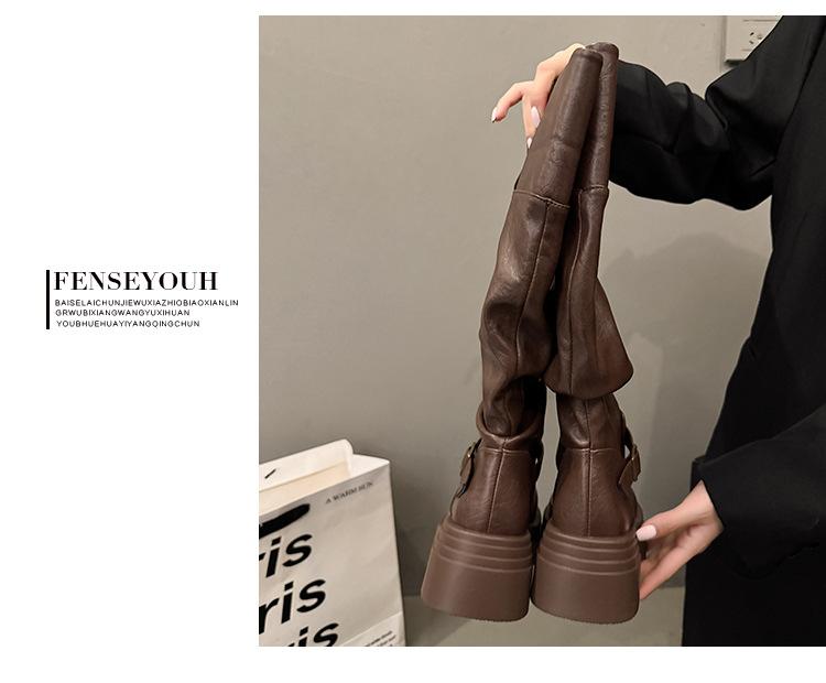 2025 Internet Celebrity Boots of the Same Style Autumn and Winter Thick-soled Versatile Niche Boots Women's New Popular Small Women's Boots