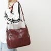 Women's Handbag Soft Leather Shoulder Bag Large Capacity Tote Bag