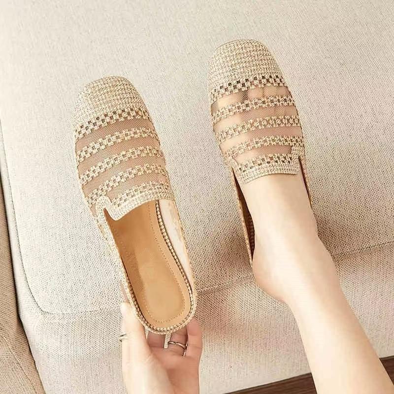 Women's Summer New Block Heel Mesh Half Slippers Soft Sole Breathable Baotou Hollow Out Outdoor Modern Slippers Kitten Sandals