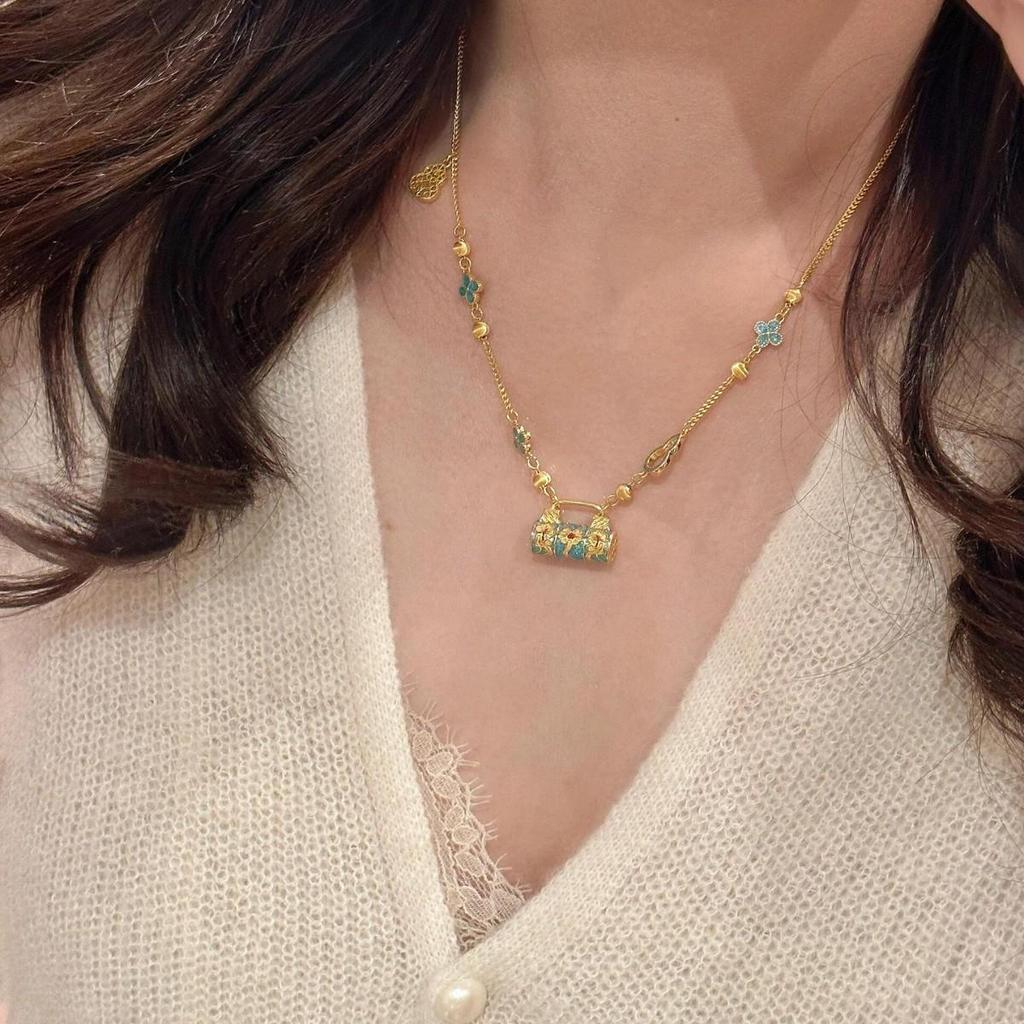 Retro Chinese Drip Glaze Peace Lock Pendant Necklace – Enamel Painted Oil Style Clavicle Chain for Women