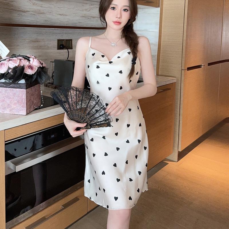 New women's summer suspender girl love hanging skirt sexy pajamas sweet loungewear rose nightdress live stream explosion