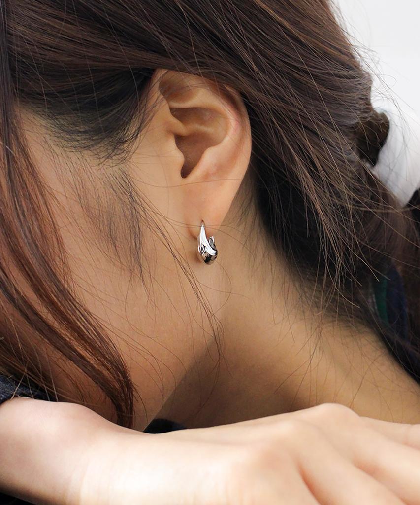 Madin'Ly Griffe Earring