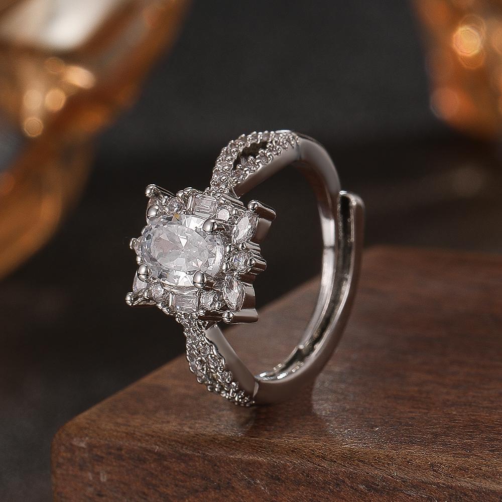 S Retro Elegant White Cluster Knot Design Engagement Ring, Copper Zircon Adjustable Ladies' Finger Ring, Ladies' Wedding Banq